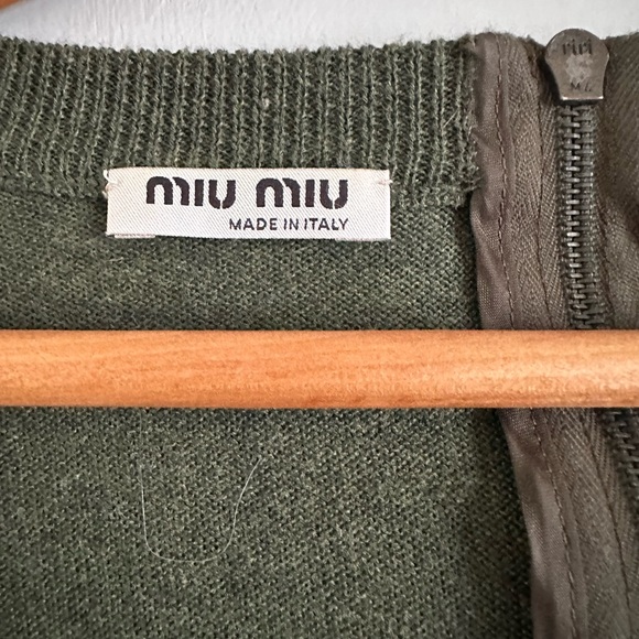 Vintage 2006 Miu Miu ( Prada) long sleeve scoop neck sweater with zipper back - Picture 9 of 12